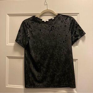NEW WITH TAGS: Vince Shirt size S.
